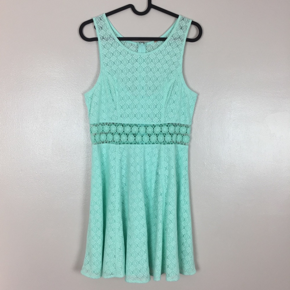 Free People | Mint Daisy Waist Fit & Flare Dress - Picture 3 of 8